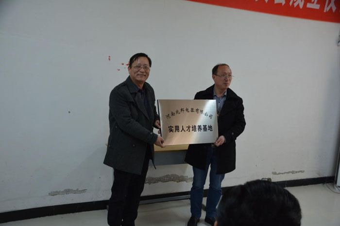 图片10.jpg
